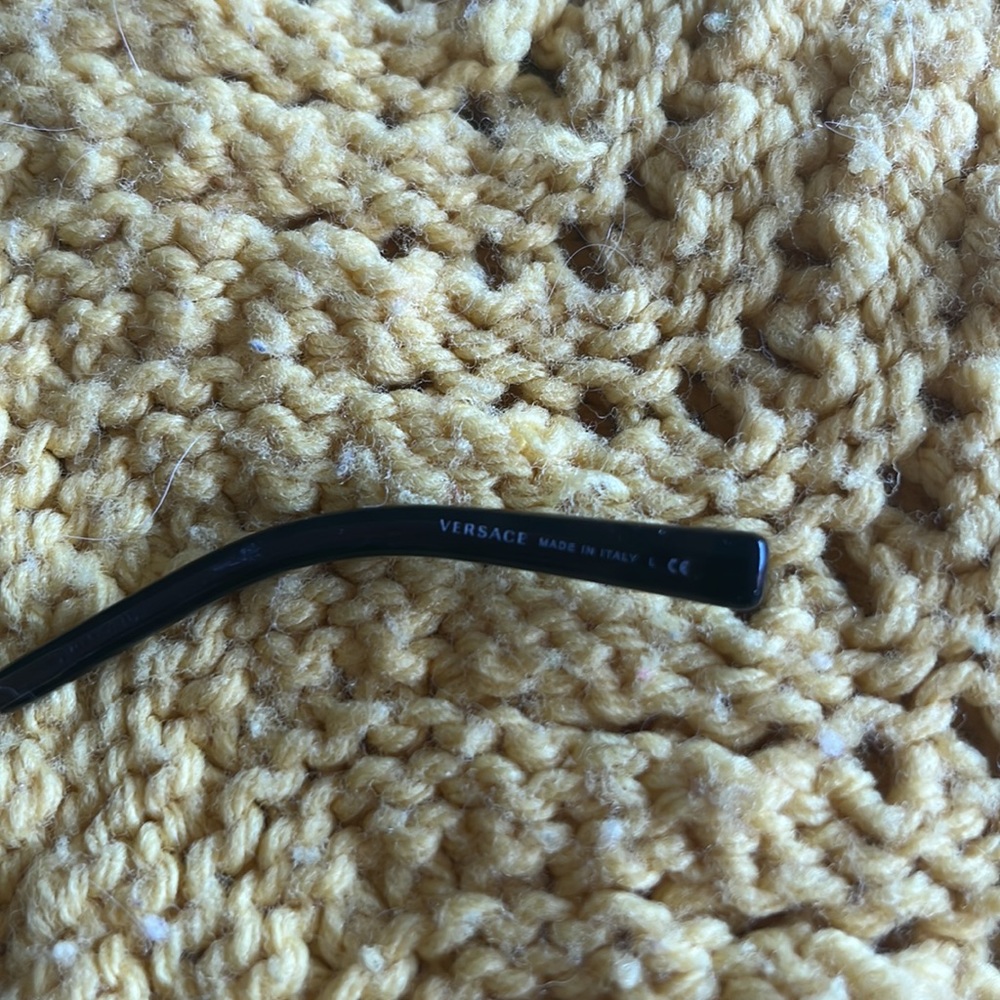 Authentic VERSACE SUNGLASSES 🌞 - Picture 5 of 6